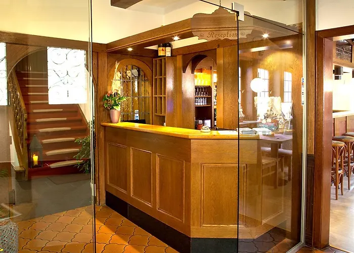 Hotell Berleburger Hof 2*